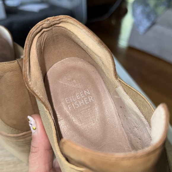 Eileen Fisher boots Even Tumbled Nubuck Ankle Booties Tan 9 stacked heel so cozy - Picture 4 of 4